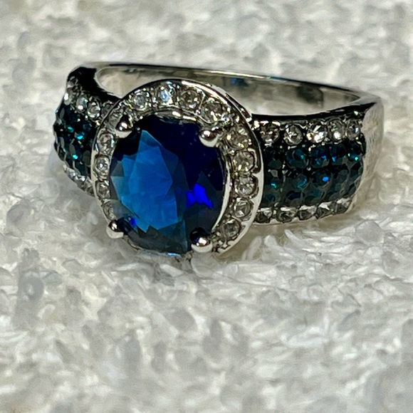 💋large bold sapphire dinner/cocktail ring - Picture 3 of 11